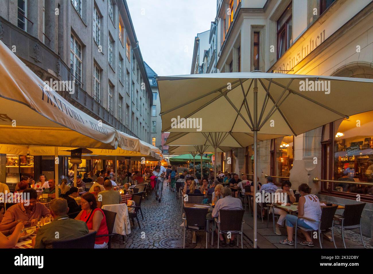 Elegantes Barfussgasschen Leipzig Restaurants Bilder