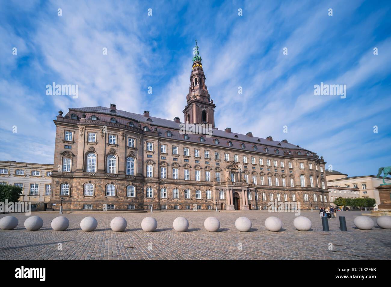 Schloss Christiansborg in Kopenhagen, wo das dänische Parlament wohnt Stockfoto