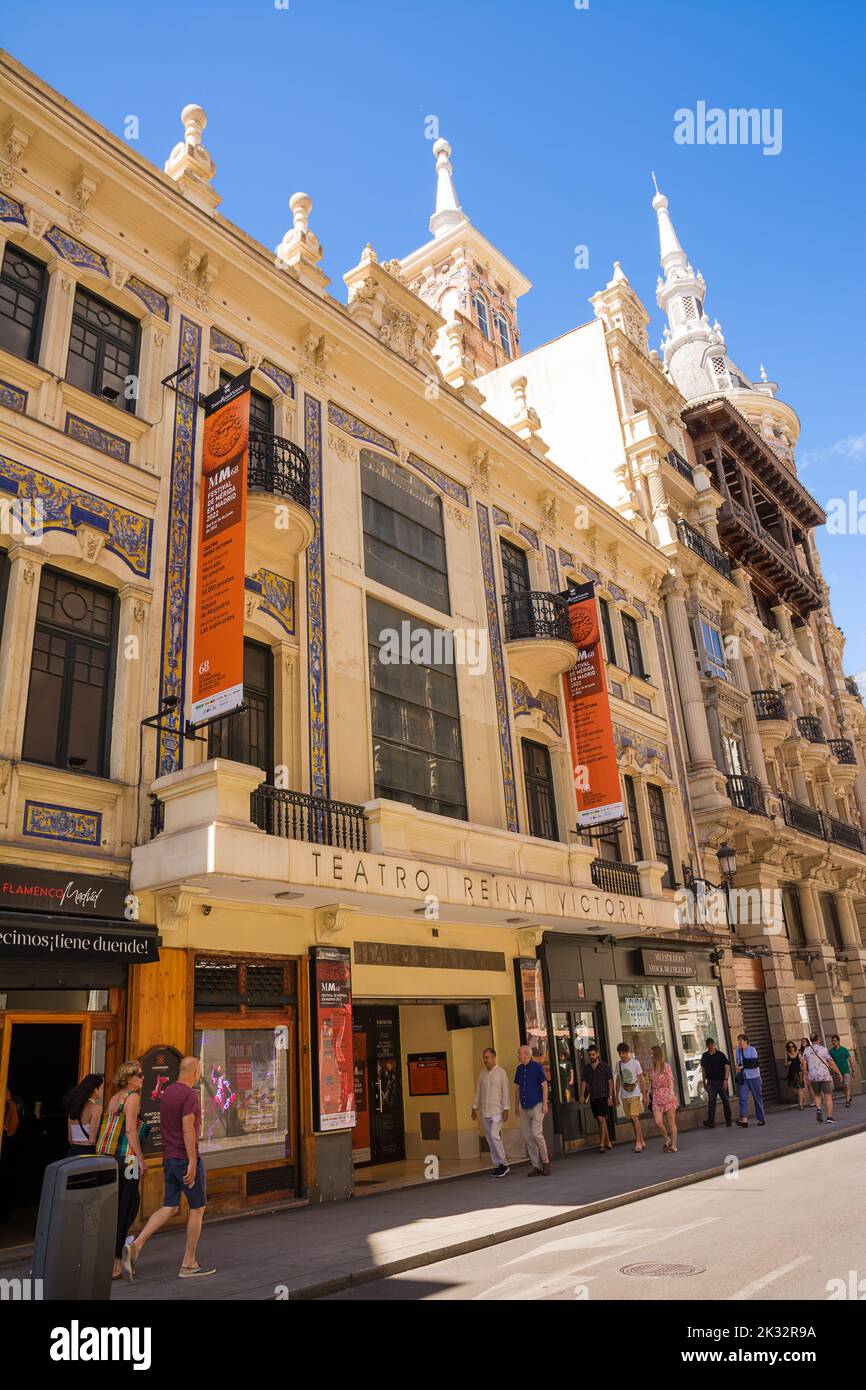 Madrid, Spanien - 19. Juni 2022: Eingang des Queen Victoria Theaters im Zentrum von Madrid Stockfoto