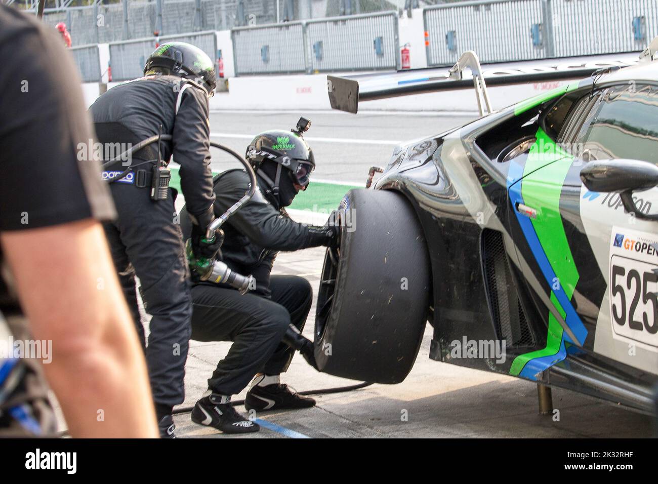 Monza, Italien. 23. September 2022. #525 James Roe Jr. /Alberto Di Folco - Lamborghini Huracan GT3 Evo (Imperiale Racing) während der GT Open International Series, Motorsport in Monza, Italien, September 23 2022 Quelle: Independent Photo Agency/Alamy Live News Stockfoto