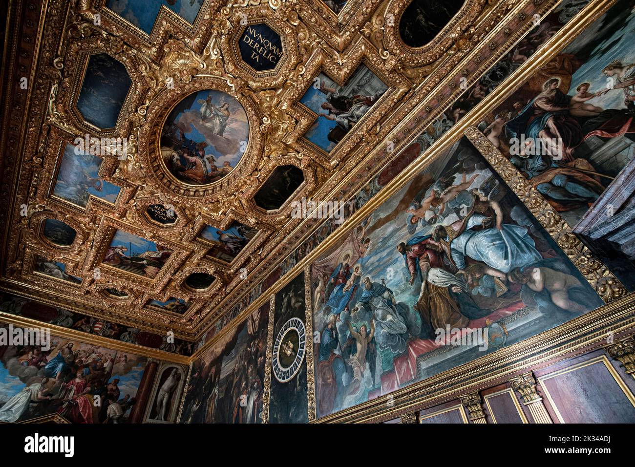 Sala del Collegio, verzierte Decke, Fresko- und Deckenmalerei