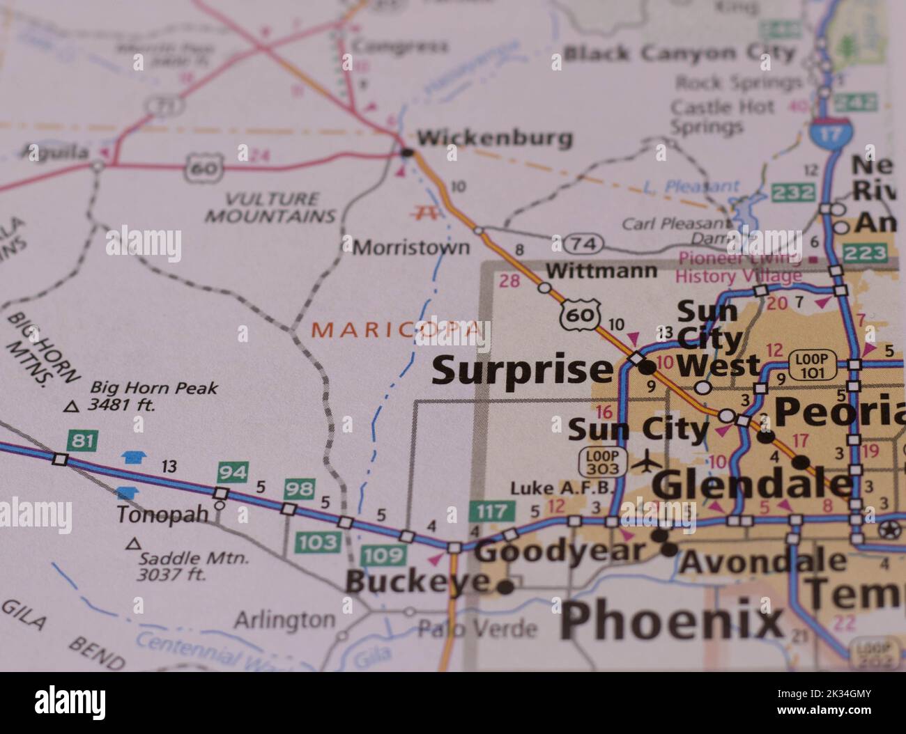 Überraschen Sie Arizona aus nächster Nähe auf einer Roadmap, Sun City Arizona, Sun City West Arizona Stockfoto