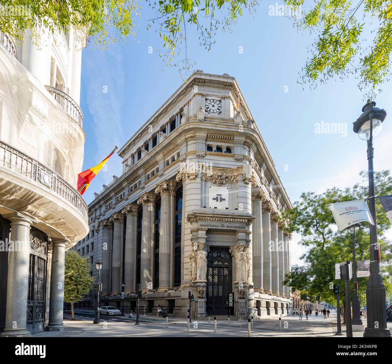 Madrid, Spanien, September 2022. Außenansicht des Cervantes-Instituts im Stadtzentrum Stockfoto