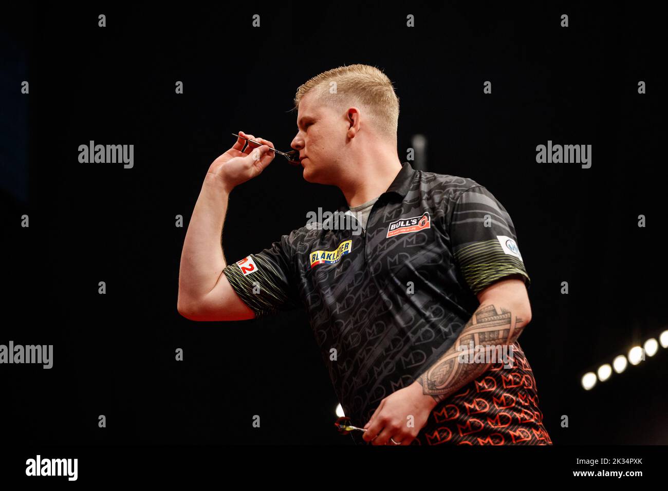 Der Belgier Mike De Decker wurde am zweiten Tag der Belgian Darts Open