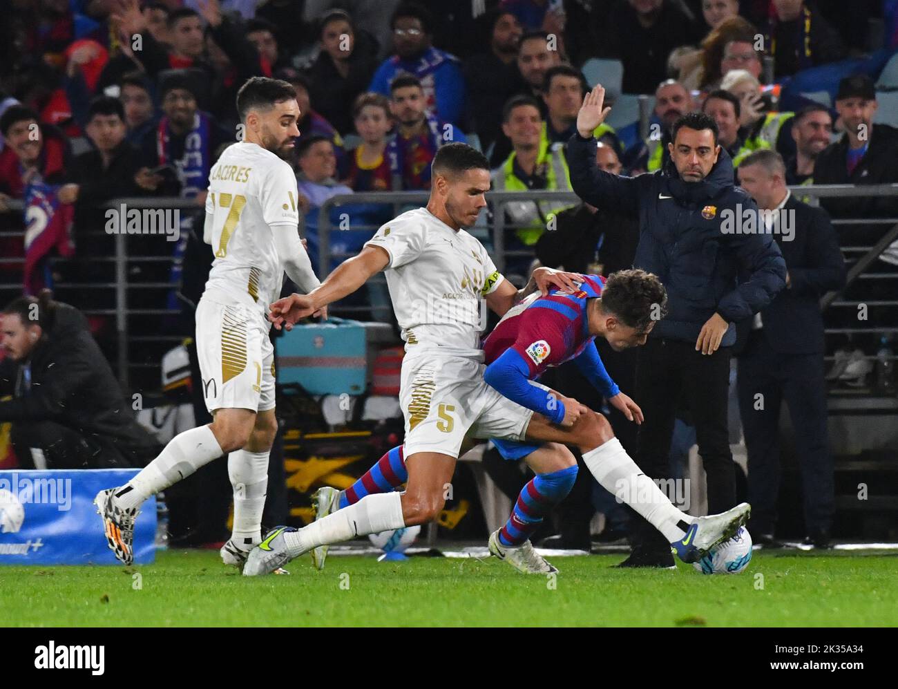 Beim ersten Besuch von Barcelona in Australien siegten sie gegen ein temperamentvoll australisches A League All Star-Team mit 3 Toren auf 2. Mit: Gavi, Jack Rodwell wo: Sydney, Australien Wann: 25. Mai 2022 Credit: WENN Stockfoto