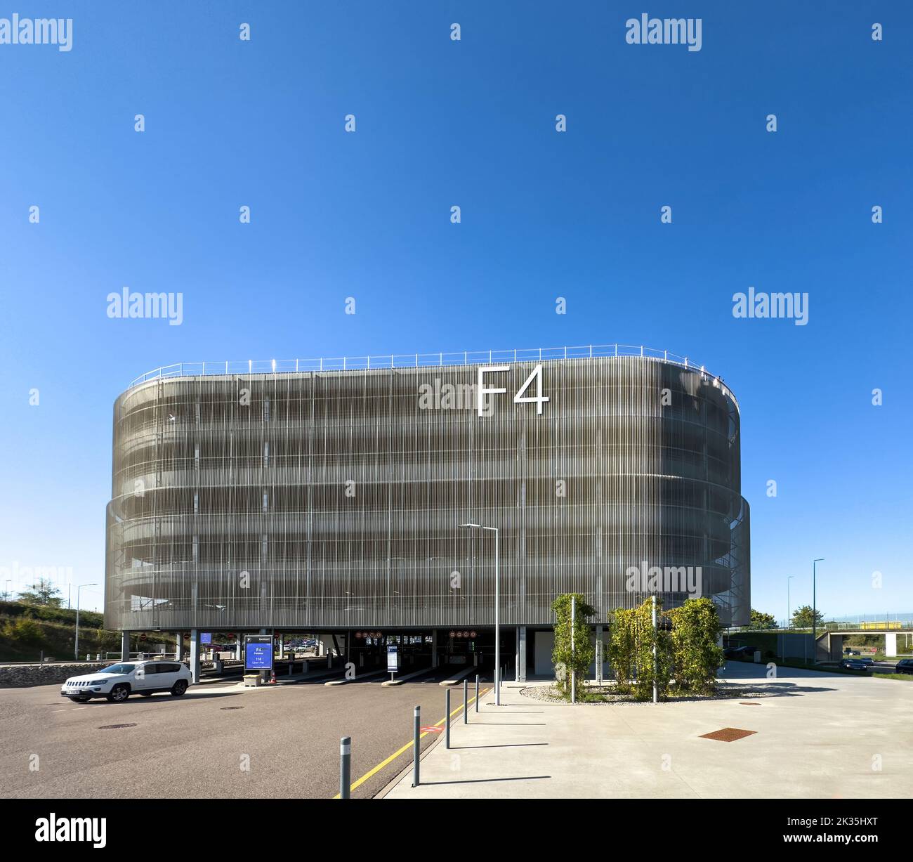 Flughafen Basel Mulhouse Parken Frankreich www.alamy.de