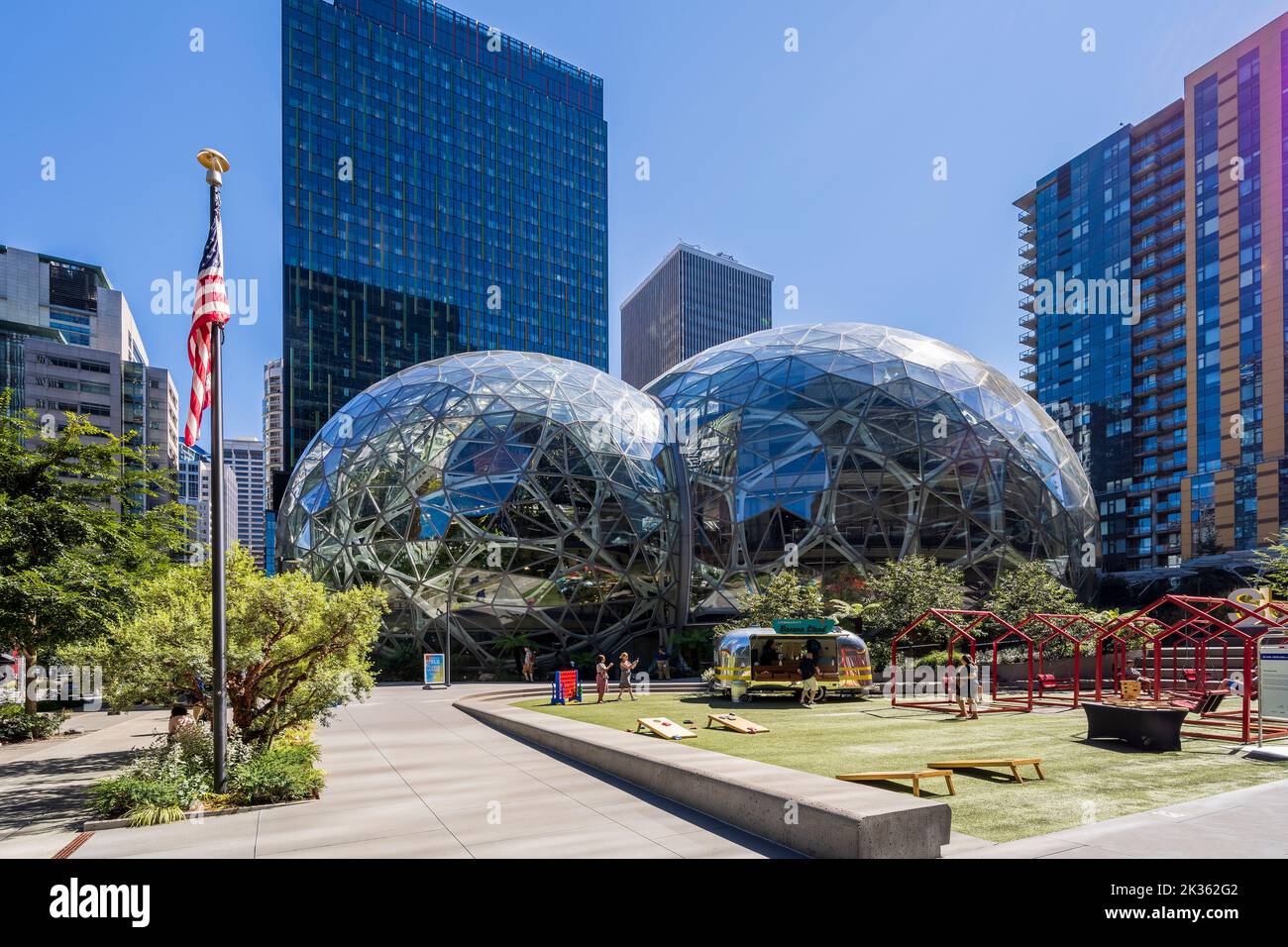 Amazon Spheres auf dem Campus der Amazon-Zentrale in Seattle, Washington, USA Stockfoto