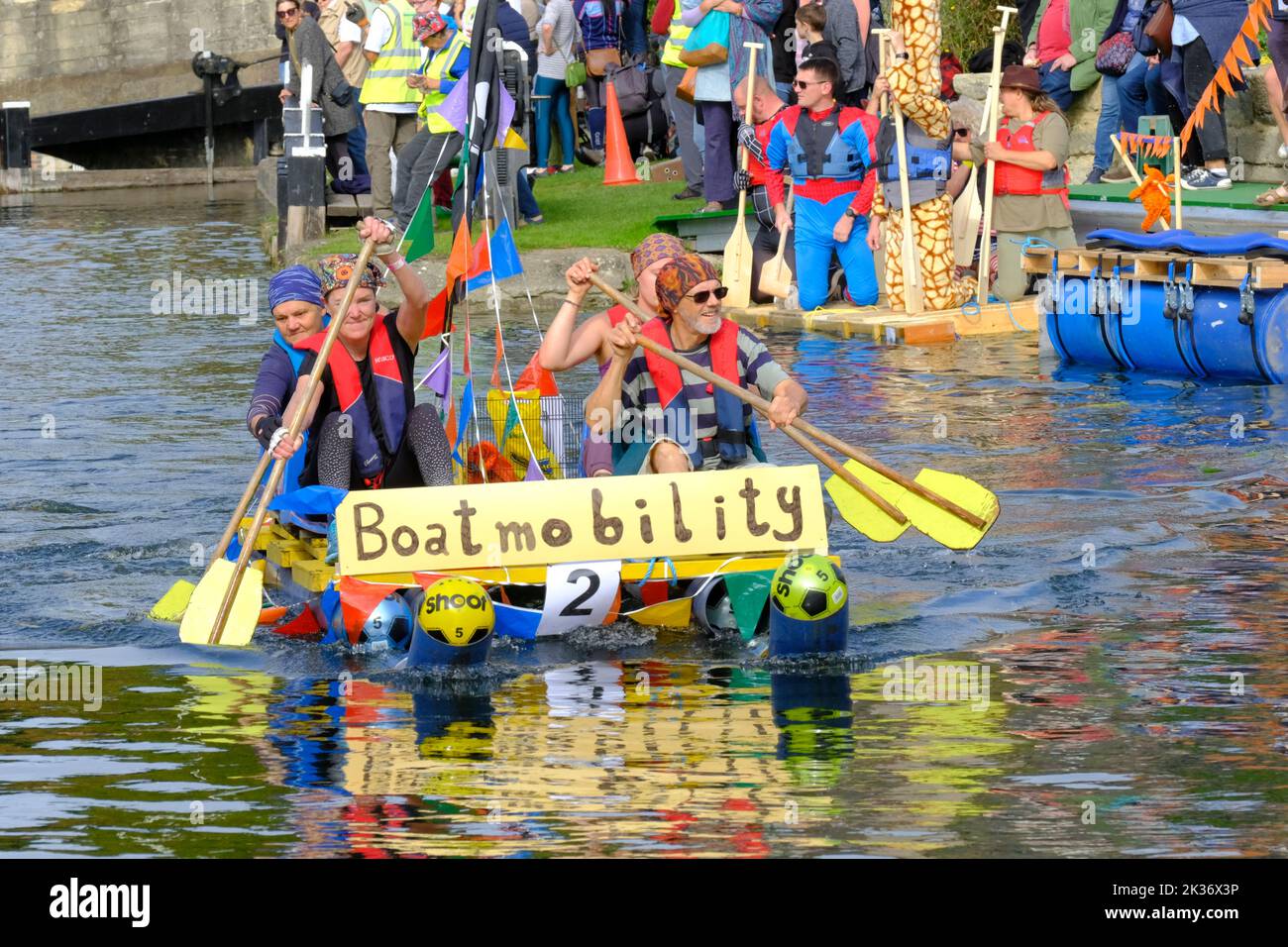 Cotswolds floßrennen -Fotos und -Bildmaterial in hoher Auflösung – Alamy