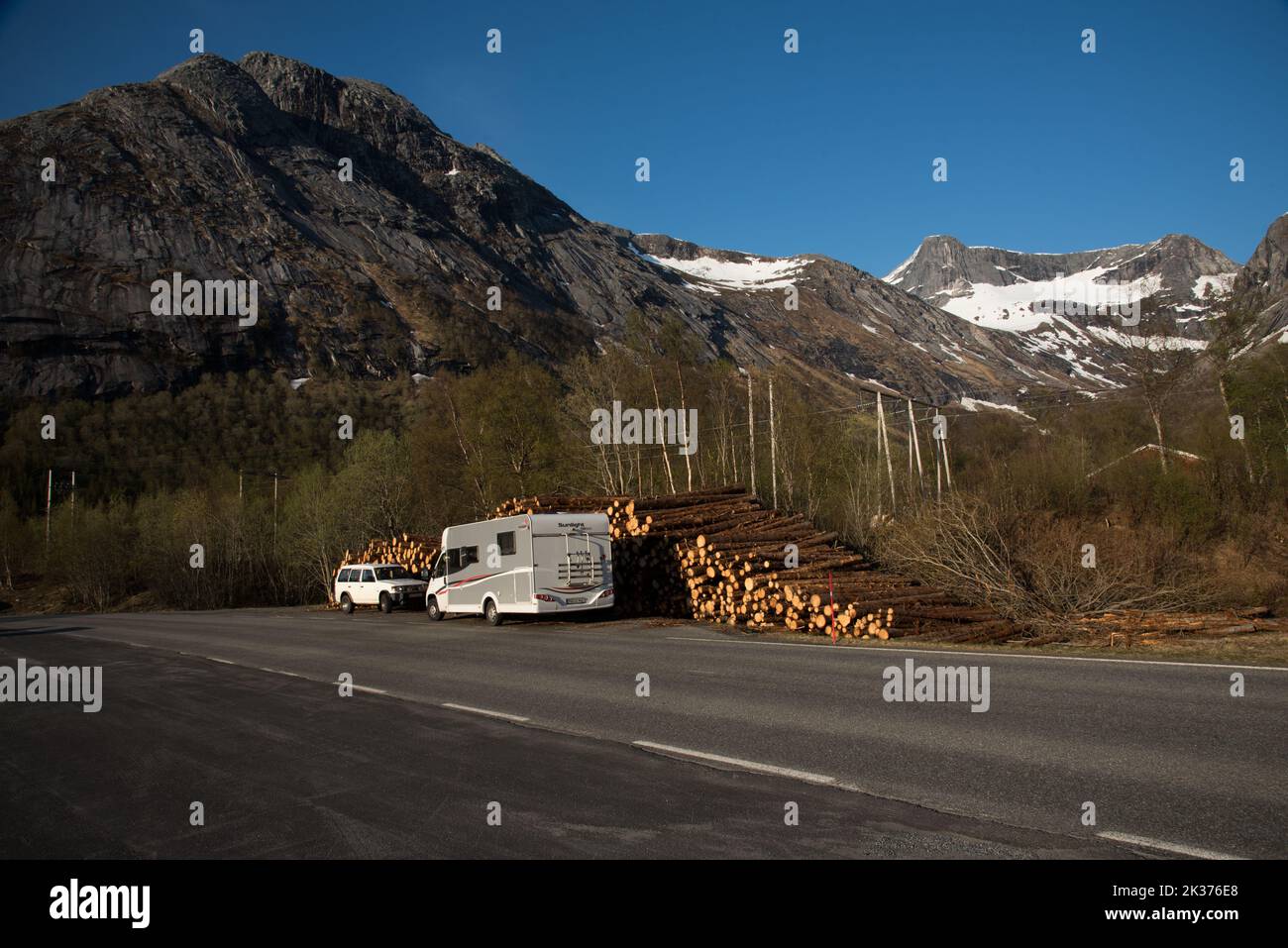 Das SaltfjelletGebirge ist eine felsige Gebirgskette im Saltfjelllet