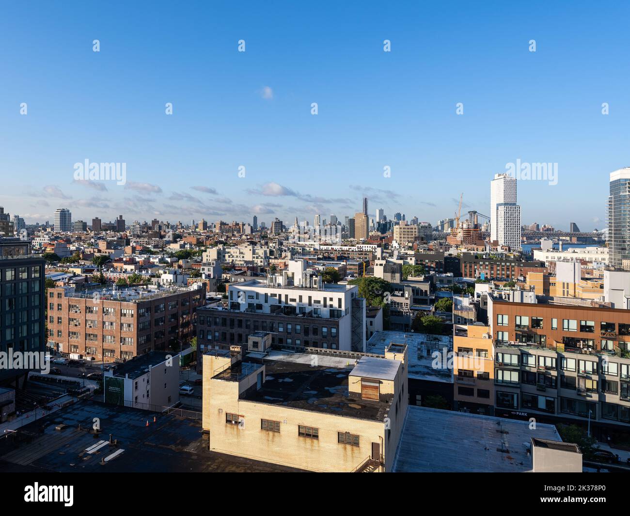 Blick auf Williamsburg aus der Vogelperspektive Stockfoto