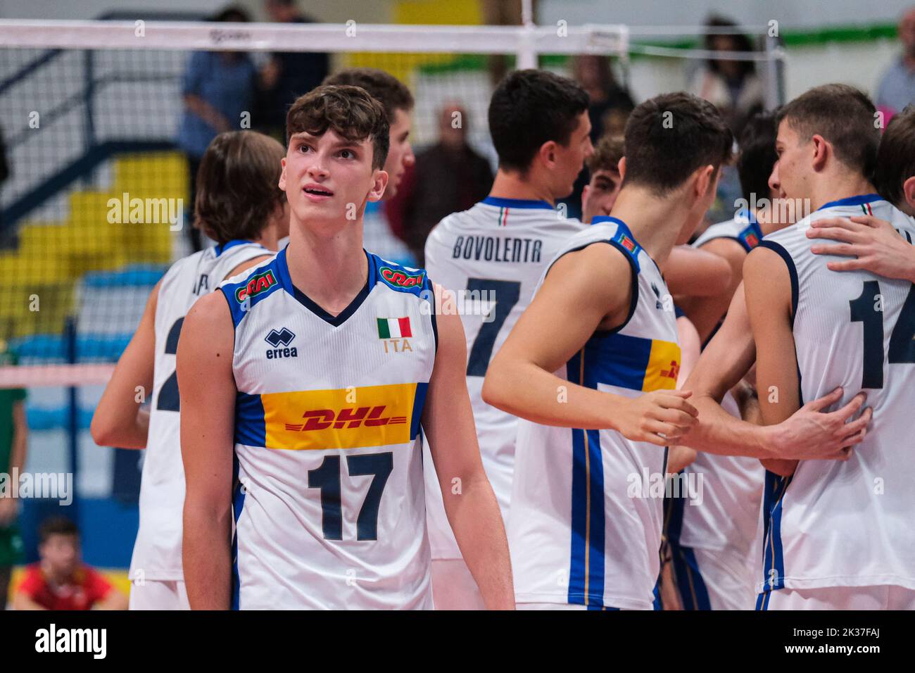 24. September 2022, Montesilvano, Pescara, Italien: Luca Porro (ITA) während des Halbfinales der CEV U20 Volleyball Europameisterschaft 2022 in Montesilvano (Bildquelle: © Elena Vizzoca/Pacific Press via ZUMA Press Wire) Stockfoto