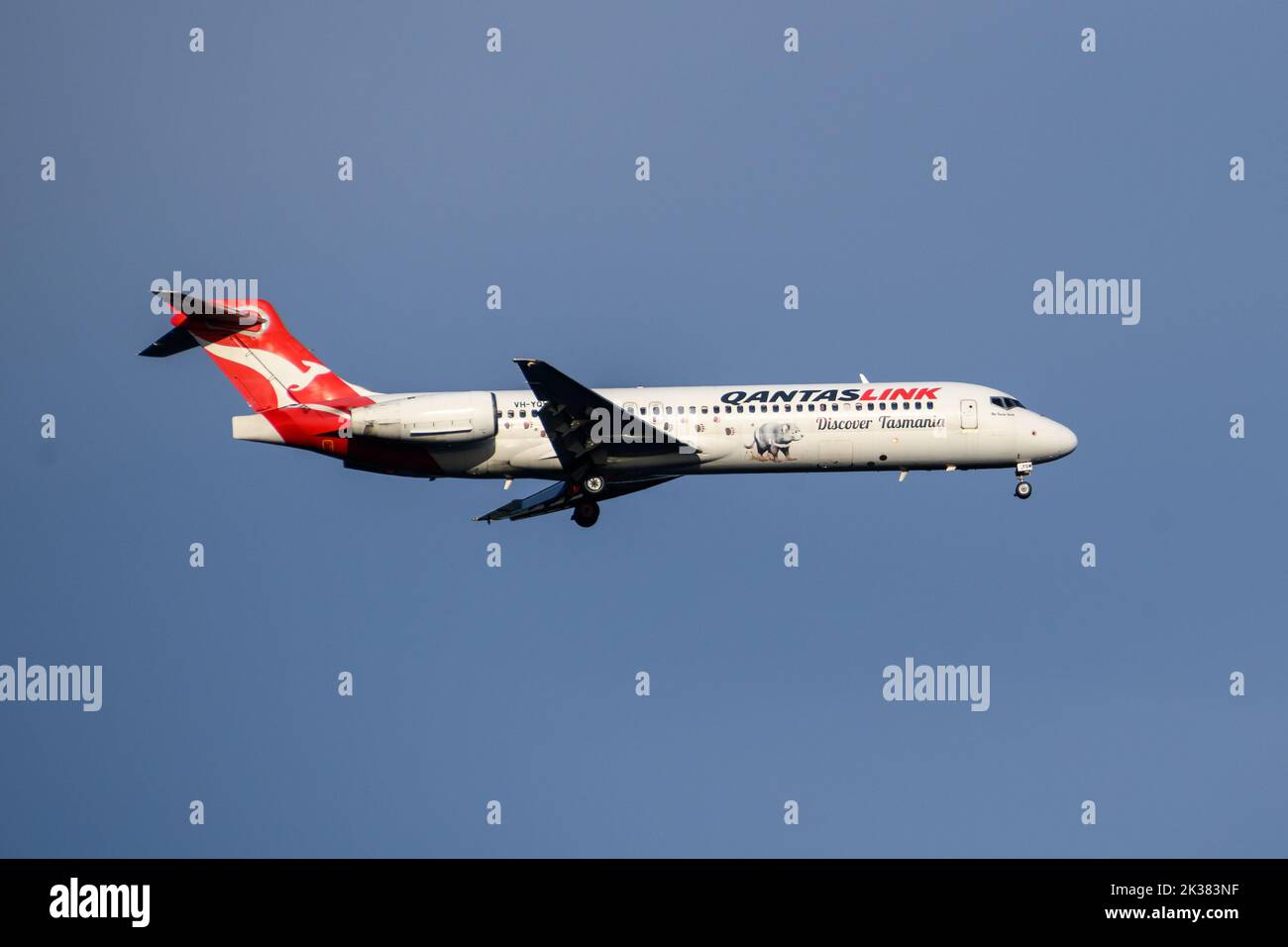 Qantas Airlines Boeing B717 bei Ankunft am Flughafen Sydney Stockfoto