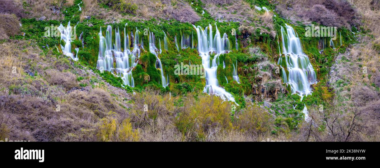 Das Wasser von Thousand Springs fällt im Hagerman Valley Idaho Stockfoto