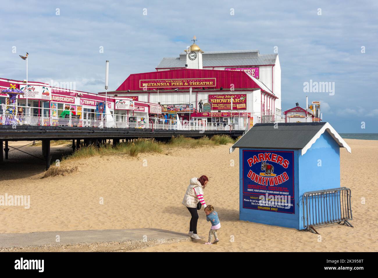 Brittania Pier & Theater, Marine Parade, Great Yarmouth, Norfolk, England, Vereinigtes Königreich Stockfoto