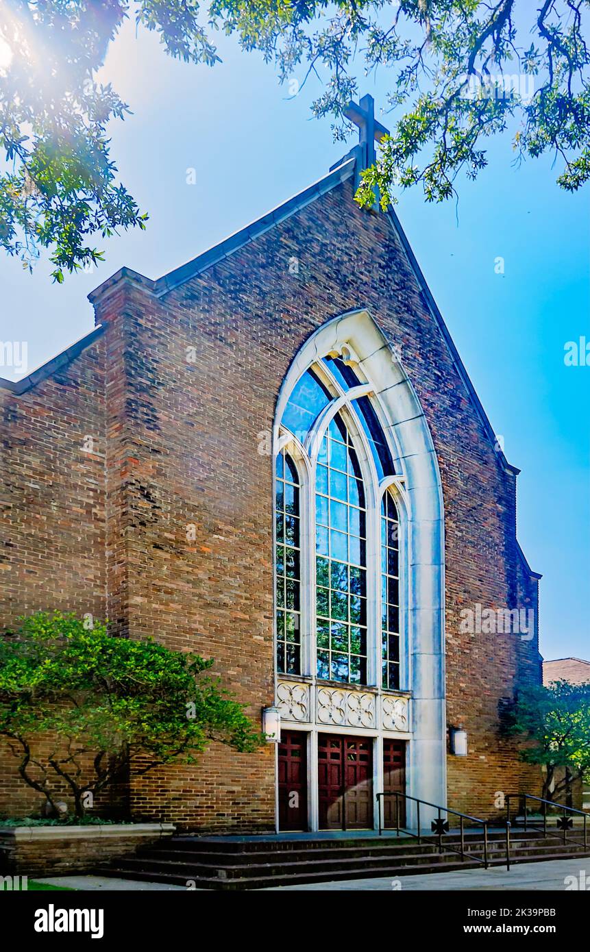 Die katholische Kirche der heiligen Katharina von Siena ist am 24. September 2022 in Mobile, Alabama, abgebildet. Die Pfarrei wurde 1914 gegründet. Stockfoto