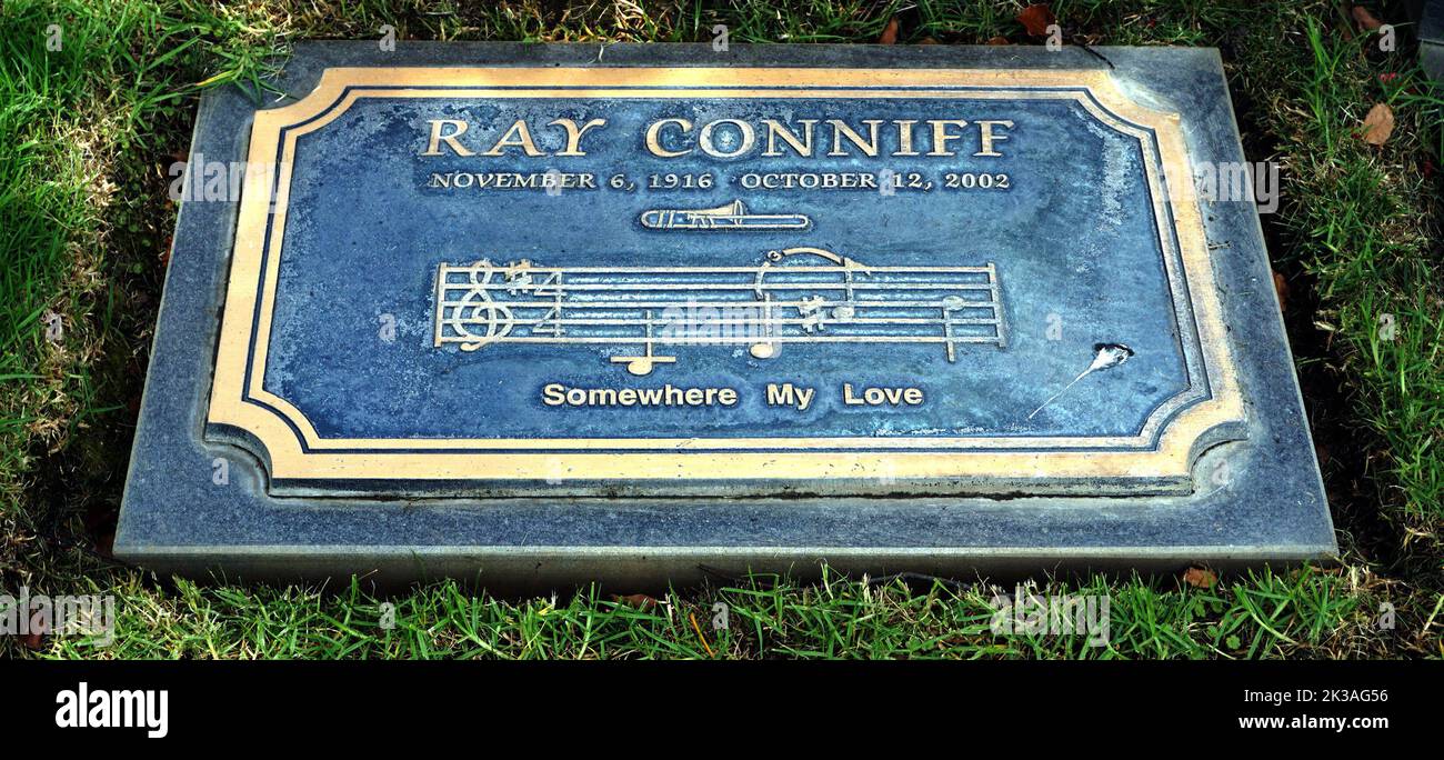 Ray Conniff Grabstätte im Westwood Village Memorial Park & Totary Kredit: Ron Wolfson /MediaPunch Seine Krypta auf dem Hollywood Forever Cemetery Stockfoto