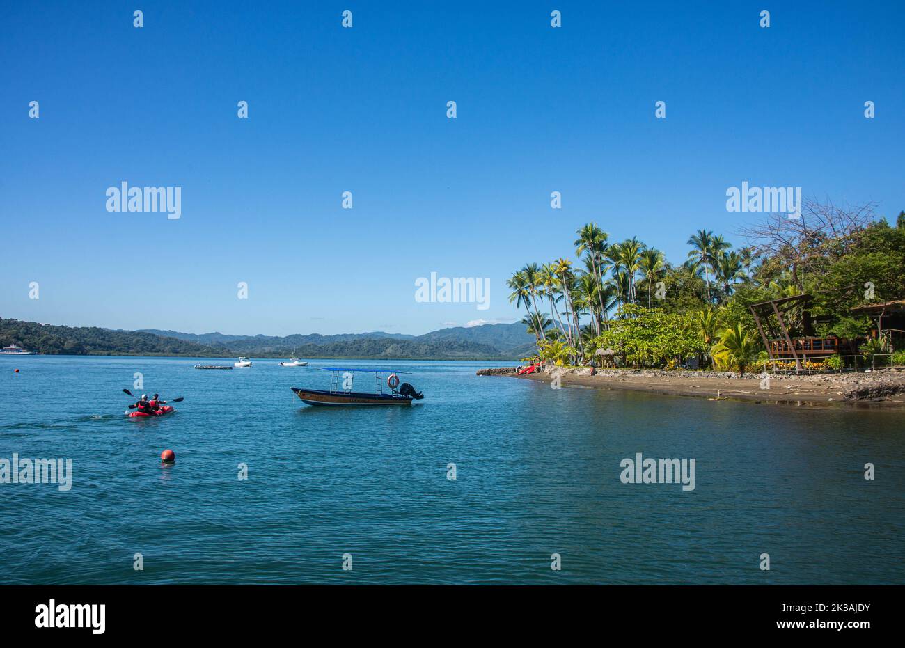 Blick auf Isla Chiquita Glamping Resort, Isla Jesusita, Golf von Nicoya, Costa Rica Stockfoto