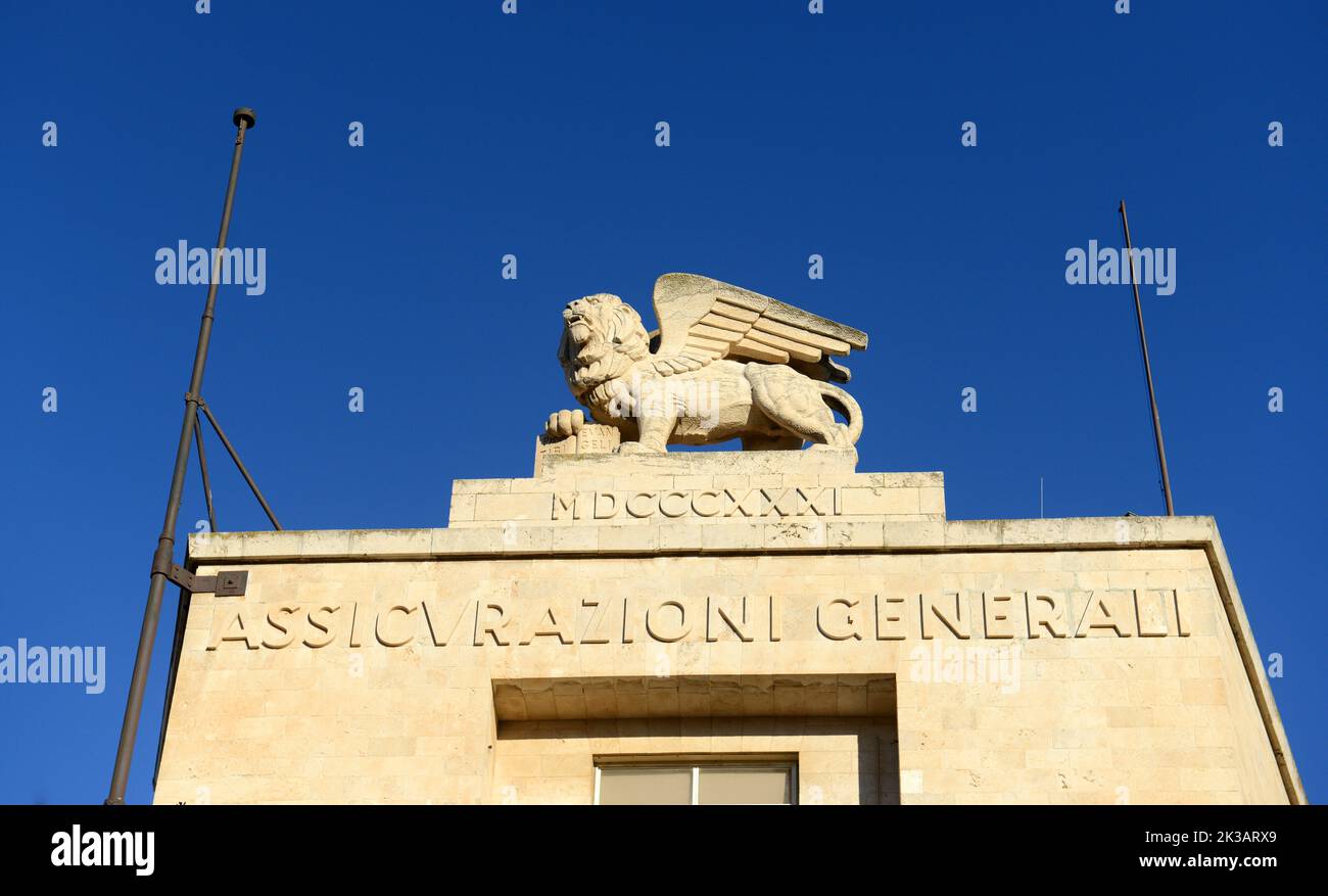 Der berühmte geflügelte Löwe auf dem Generali-Gebäude im Zentrum von Jerusalem, Israel. Stockfoto