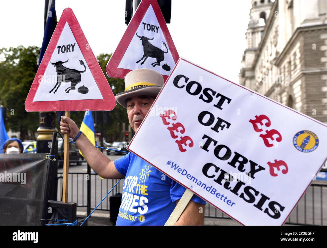 Steve Bray, Anti-Brexit-Protestler und Gründer von SODEM (Stand of Defiance European Movement), protestiert am 2022. September auf dem Parliament Square Stockfoto