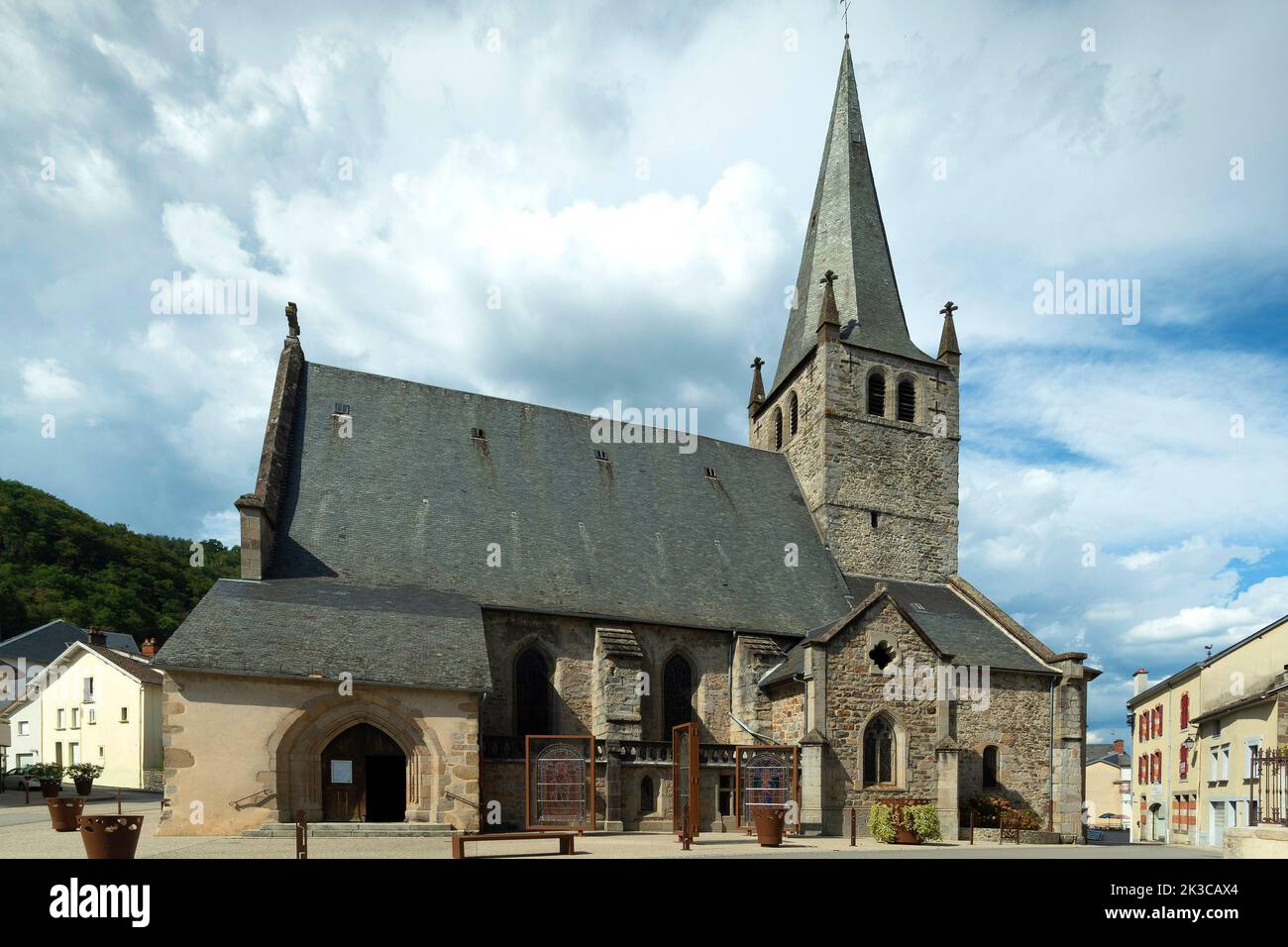 Bort-les-Orgues. Kirche Saint Germain . Saint Remede und Correze. Nouvelle Aquitaine. Frankreich Stockfoto