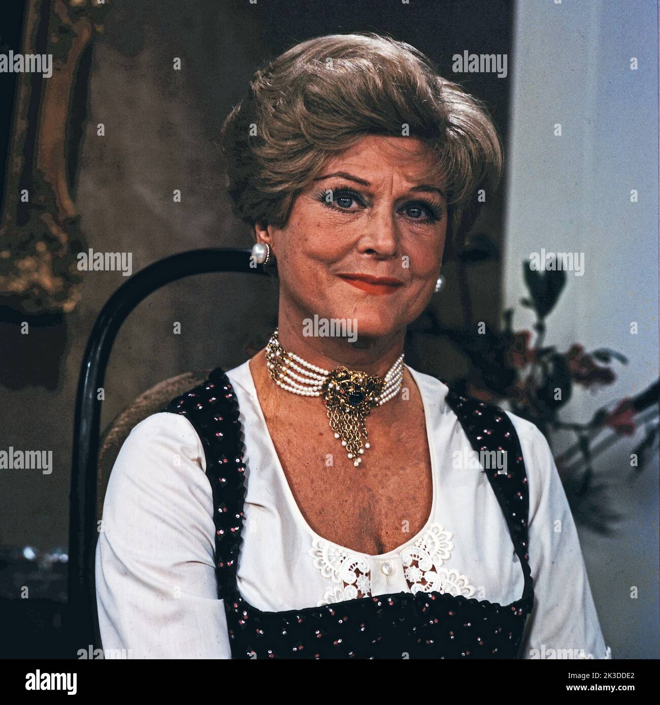 Marika Rökk, ungarische Sängerin, Tänzerin und Schauspielerin, Portrait ...