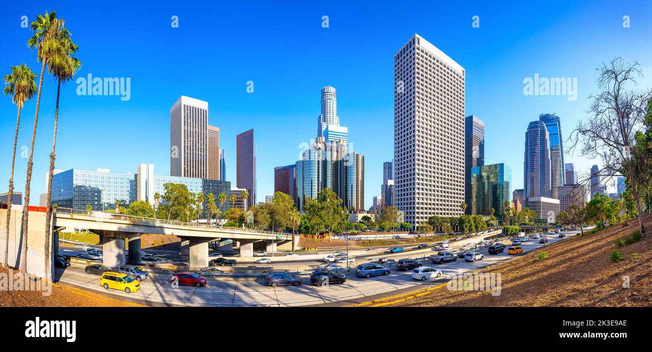 Die Skyline von Los angeles an einem sonnigen Tag Stockfoto
