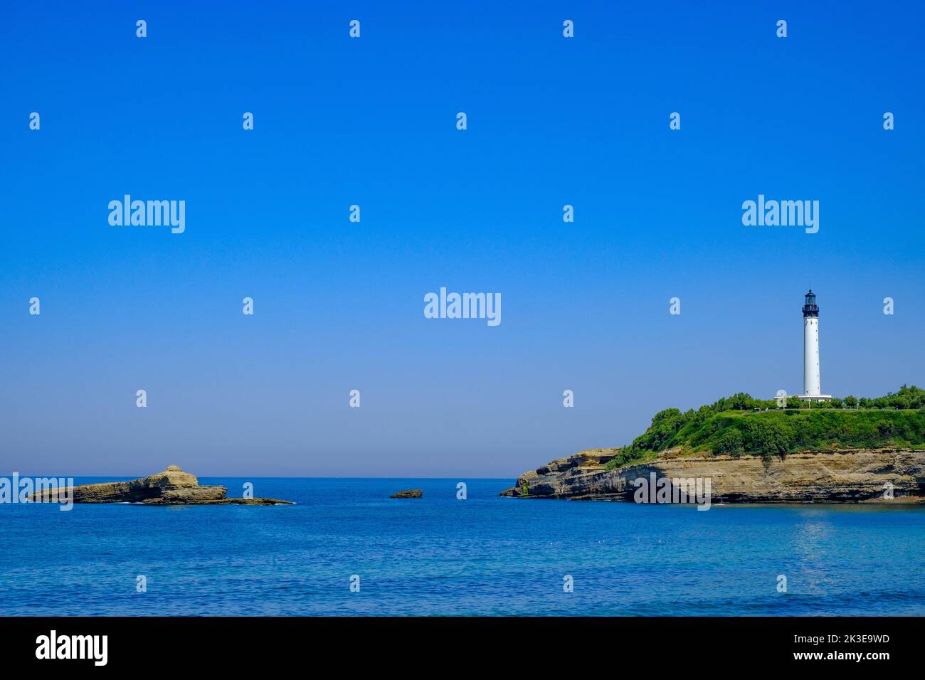 Plage Miramar und der Leuchtturm, Biarritz, Baskenland, Frankreich Stockfoto
