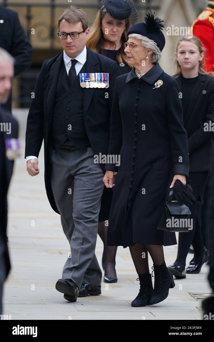 Der Earl of Ulster und die Herzogin von Gloucester kommen zum State