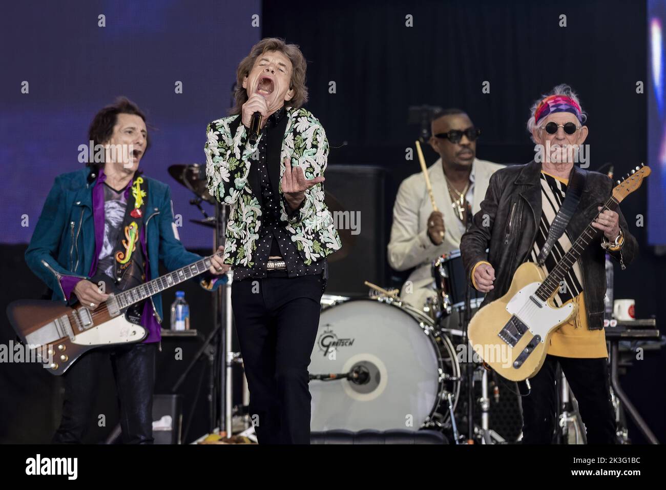 LONDON, ENGLAND: Die Rolling Stones treten auf der Great Oak Stage beim British Summer Time Festival im Hyde Park auf. Mit: Ronnie Wood, Mick Jagger, Steve Jordan, Keith Richards wo: London, Großbritannien Wann: 25 Jun 2022 Credit: Neil Lupine/WENN Stockfoto