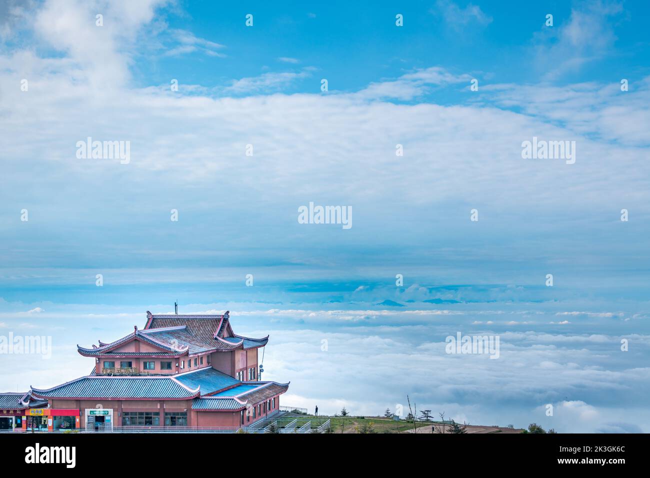 Tempelgebäude in Leidongping, Berg Emei, Provinz Sichuan, China Stockfoto