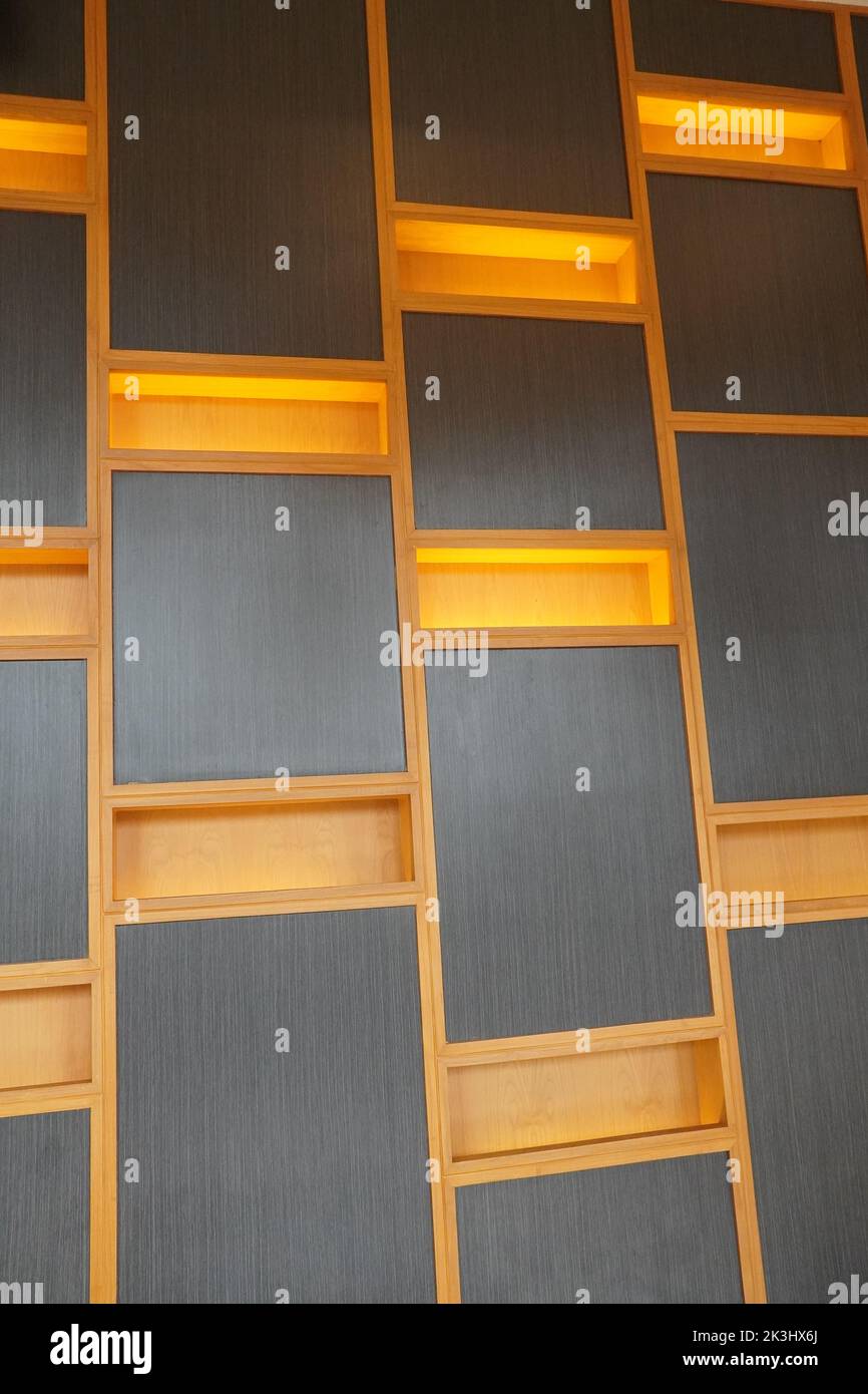 Innenelement an der Wand Stockfoto