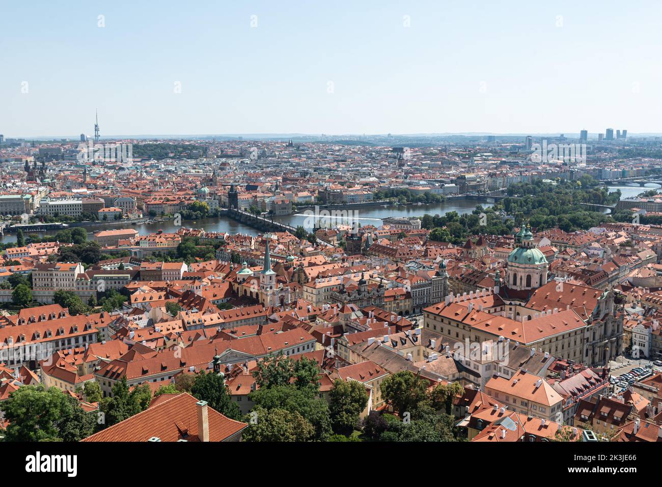 Prag - Tschechische Republik - 08 01 2020 Panorama-Turmblick über die Stadt Stockfoto