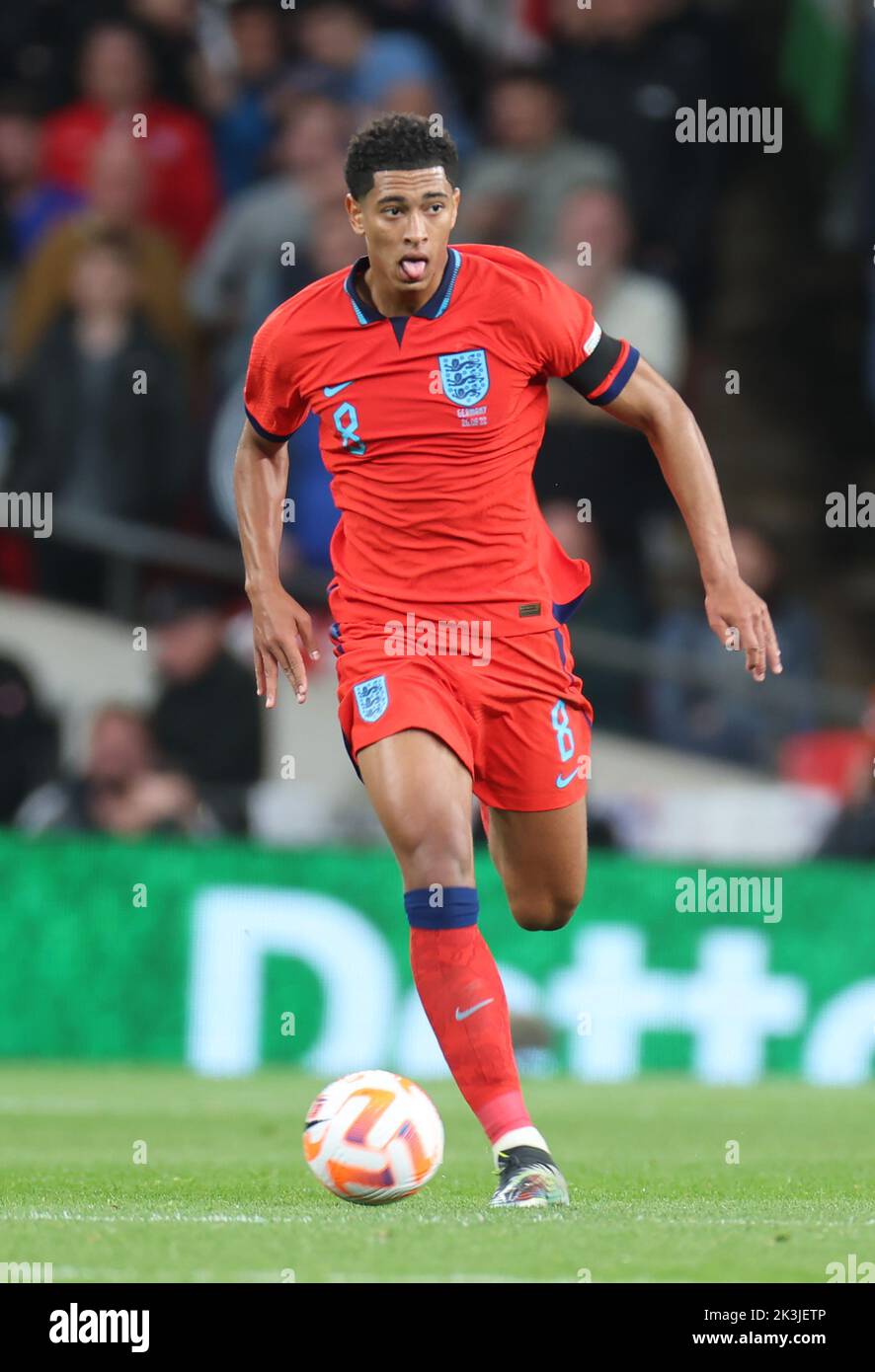 LONDON ENGLAND - SEPTEMBER 26 : Jude Bellingham (Borussia Dortmund) aus England während der UEFA Nations League - Gruppe A3 Spiel zwischen England gegen Ger Stockfoto