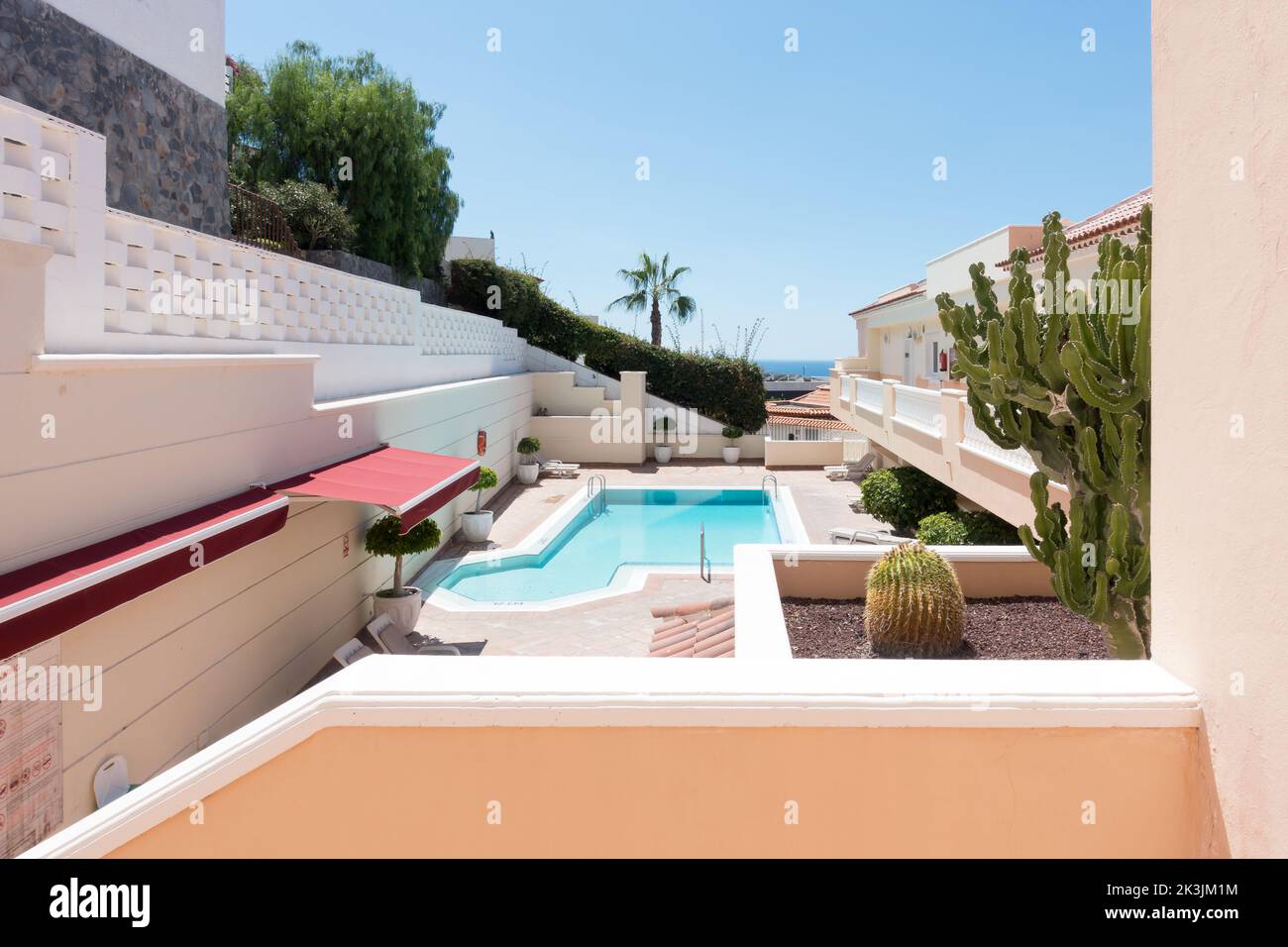 Schwimmbadszenen auf Teneriffa, Spanien Stockfoto