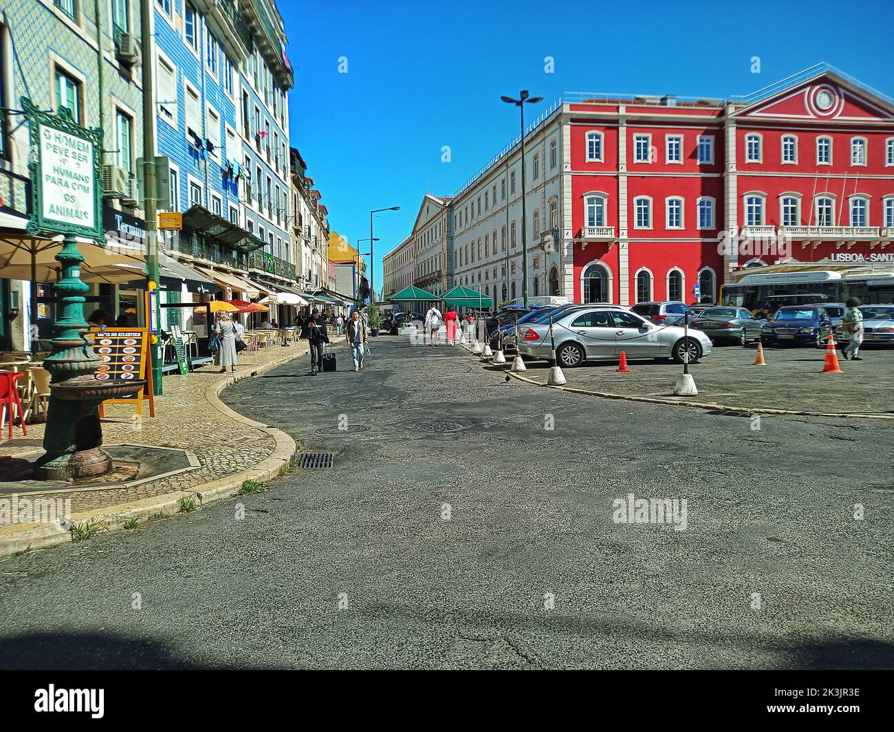 Touristen in den Straßen von lissabon, lissabon Straßen, lissabon Stadt, lissabon portugal, portugal Lisboan, Portugese Stadt, lissabon Altstadt, Altstadt lissabon Stockfoto