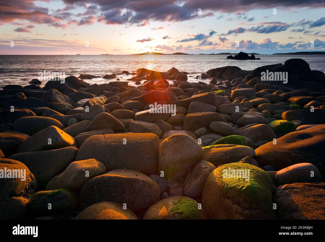 Sonnenuntergang auf den Scilly-Inseln. Cornwall, Großbritannien Stockfoto