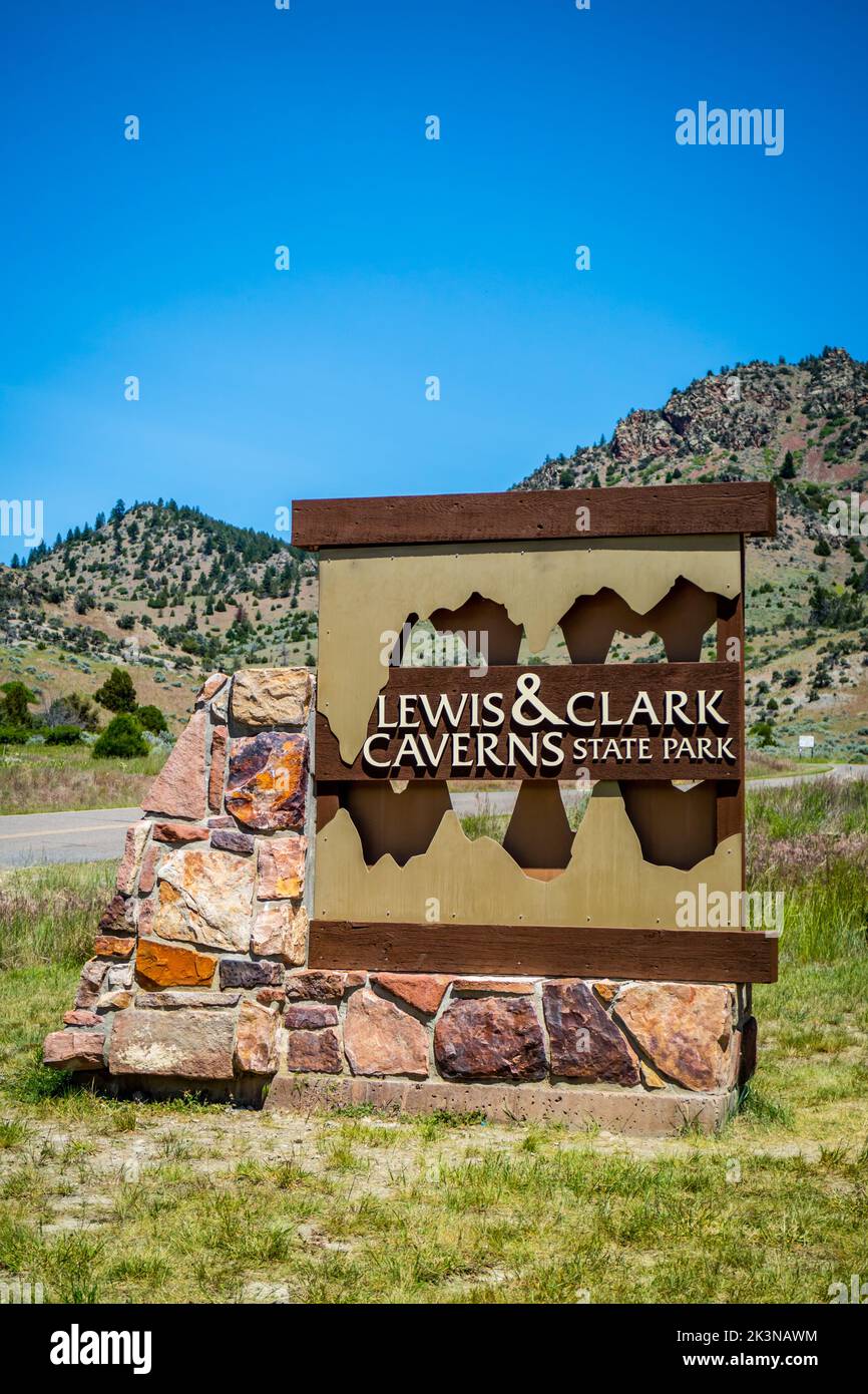 Eine Zufahrtsstraße zum Lewis and Clark Caverns NP, Montana Stockfoto