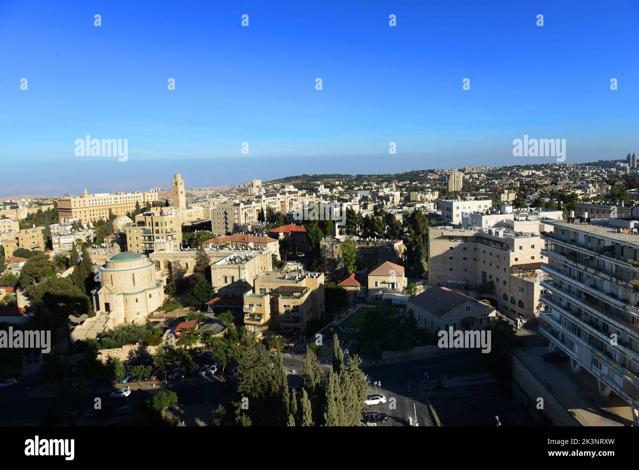 Blick auf das YMCA-Gebäude, das Rosenkranzkloster und das King David Hotel in Jerusalem, Israel. Stockfoto