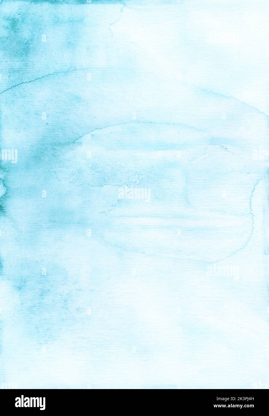 Aquarell-Hintergrundstruktur mit altem hellcyan und weißem Farbverlauf. Pastellblaue Flecken auf Papier. Stockfoto
