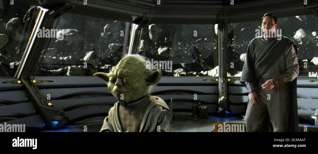 Yoda & Jimmy Smits Film: Star Wars: Episode III - Revenge of the Sith (USA 2005) Charaktere: Yoda & Senator Bail Organa Regie: George Lucas 15 May 2005 **WARNUNG** Dieses Foto ist nur für redaktionelle Zwecke bestimmt und unterliegt dem Copyright von LUCASFILM und/oder dem Fotografen, der von der Film- oder Produktionsfirma beauftragt wurde und darf nur von Publikationen im Zusammenhang mit der Bewerbung des oben genannten Films reproduziert werden. Eine obligatorische Gutschrift an LUCASFILM ist erforderlich. Der Fotograf sollte auch bei Bekanntwerden des Fotos gutgeschrieben werden. Ohne schriftliche Genehmigung der Film Company kann keine kommerzielle Nutzung gewährt werden. Stockfoto