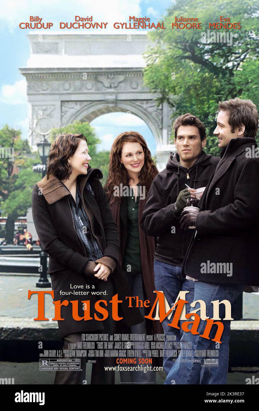Maggie Gyllenhaal, Julianne Moore, Billy Crudup & David Duchovny Poster Film: Trust The Man (2005) Charaktere: Elaine,Rebecca,Tobey & Regie: Bart freundlich 12. September 2005 **WARNUNG** Dieses Foto ist nur für den redaktionellen Gebrauch bestimmt und unterliegt dem Copyright von 20 CENTURY FOX und/oder des Fotografen, der von der Film- oder Produktionsfirma beauftragt wurde und darf nur durch Publikationen im Zusammenhang mit der Bewerbung des oben genannten Films reproduziert werden. Eine obligatorische Gutschrift an 20 CENTURY FOX ist erforderlich. Der Fotograf sollte auch bei Bekanntwerden des Fotos gutgeschrieben werden. Eine kommerzielle Nutzung kann ohne schriftliche Genehmigung nicht gewährt werden Stockfoto