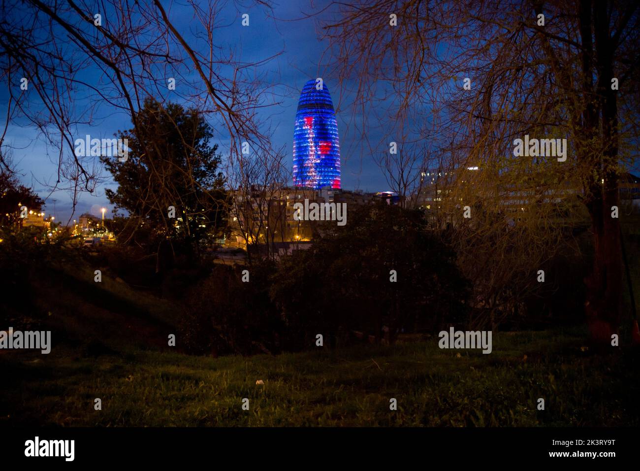 Torre Glòries Turm, früher bekannt als Torre Agbar, in Barcelona, Katalonien, Spanien. Entworfen von Jean Nouvel. Stockfoto