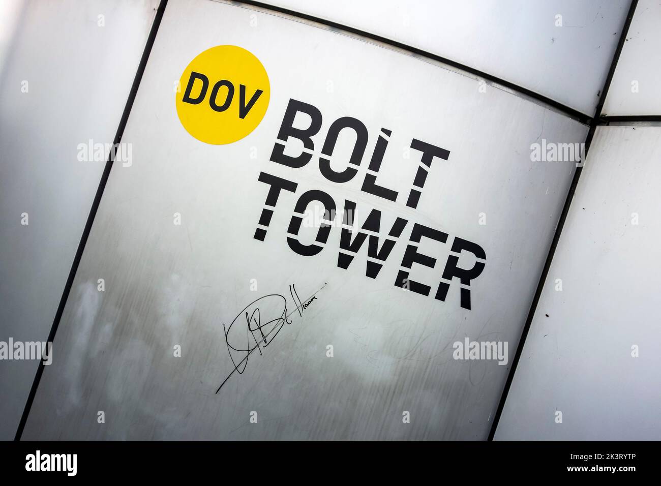 OSTRAVA, TSCHECHISCHE REPUBLIK - 23. SEPTEMBER 2020: Unterschrift des Bolzläufers von Usain auf dem Bolzenturm im DOV in Dolni Vitkovice, Ostrava Museum Stockfoto