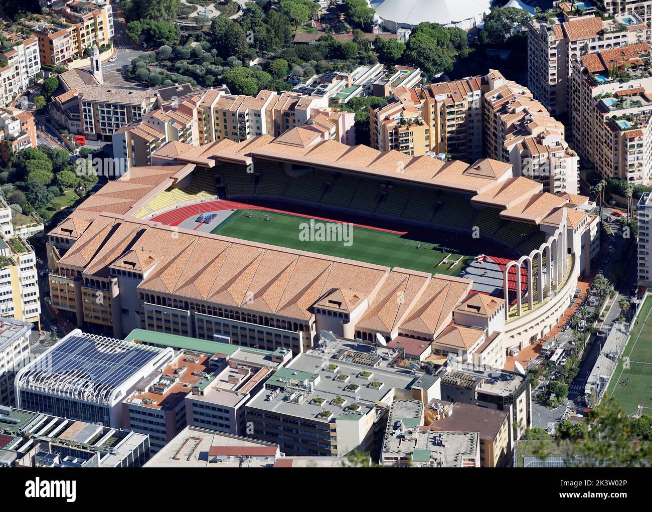 Eine allgemeine Ansicht zeigt das Louis II Stadion in Monaco, 28. September 2022. REUTERS/Eric Gaillard Stockfoto