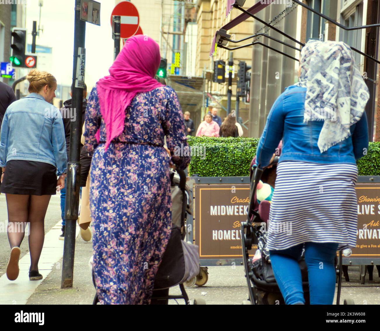 Hijab Wearers Glasgow, Schottland, Großbritannien Stockfoto