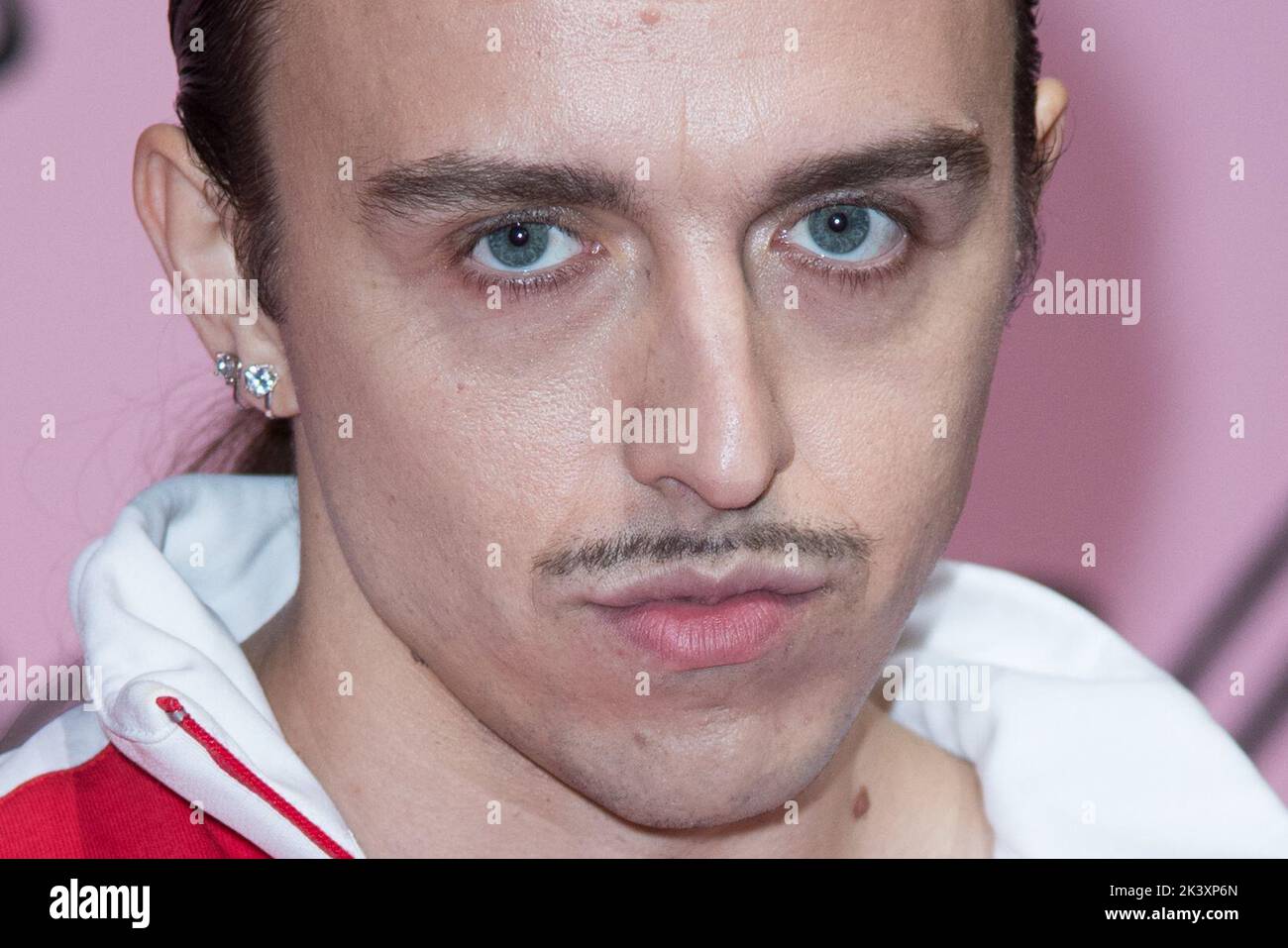 Tommy Cash nimmt an der Frühjahr/Sommer 2023 Show der Acne Studios Womenswear im Rahmen der Paris Fashion Week in Paris, Frankreich, am 28. September 2022 Teil. Foto von Aurore Marechal/ABACAPRESS.COM Stockfoto