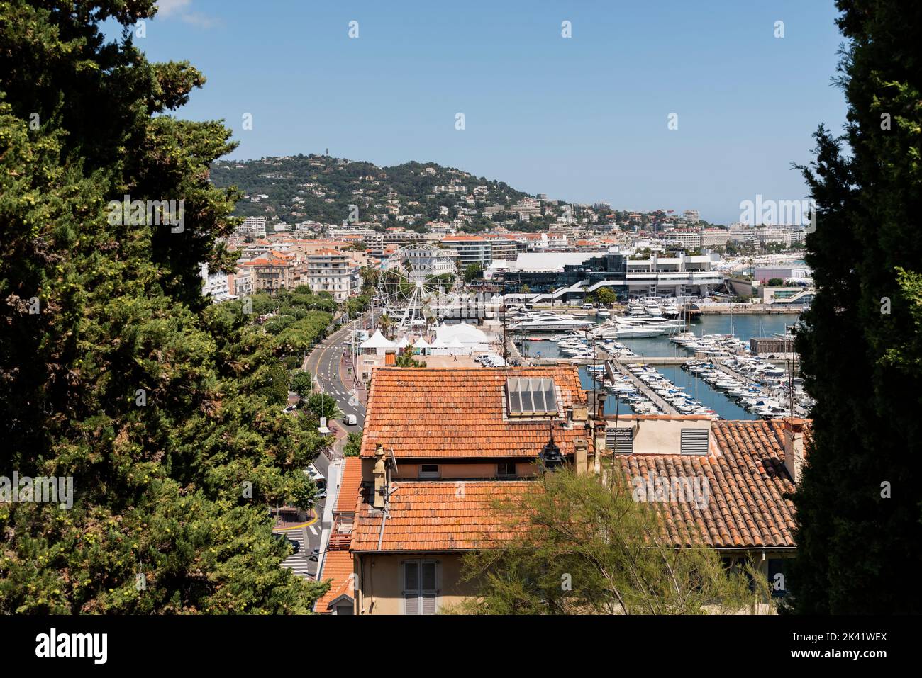 Blick auf Cannes von Le Suquet (Altstadt). Cannes. Alpes-Maritimes Abt. Provence-Alpes-Côte d'Azur. Frankreich Stockfoto