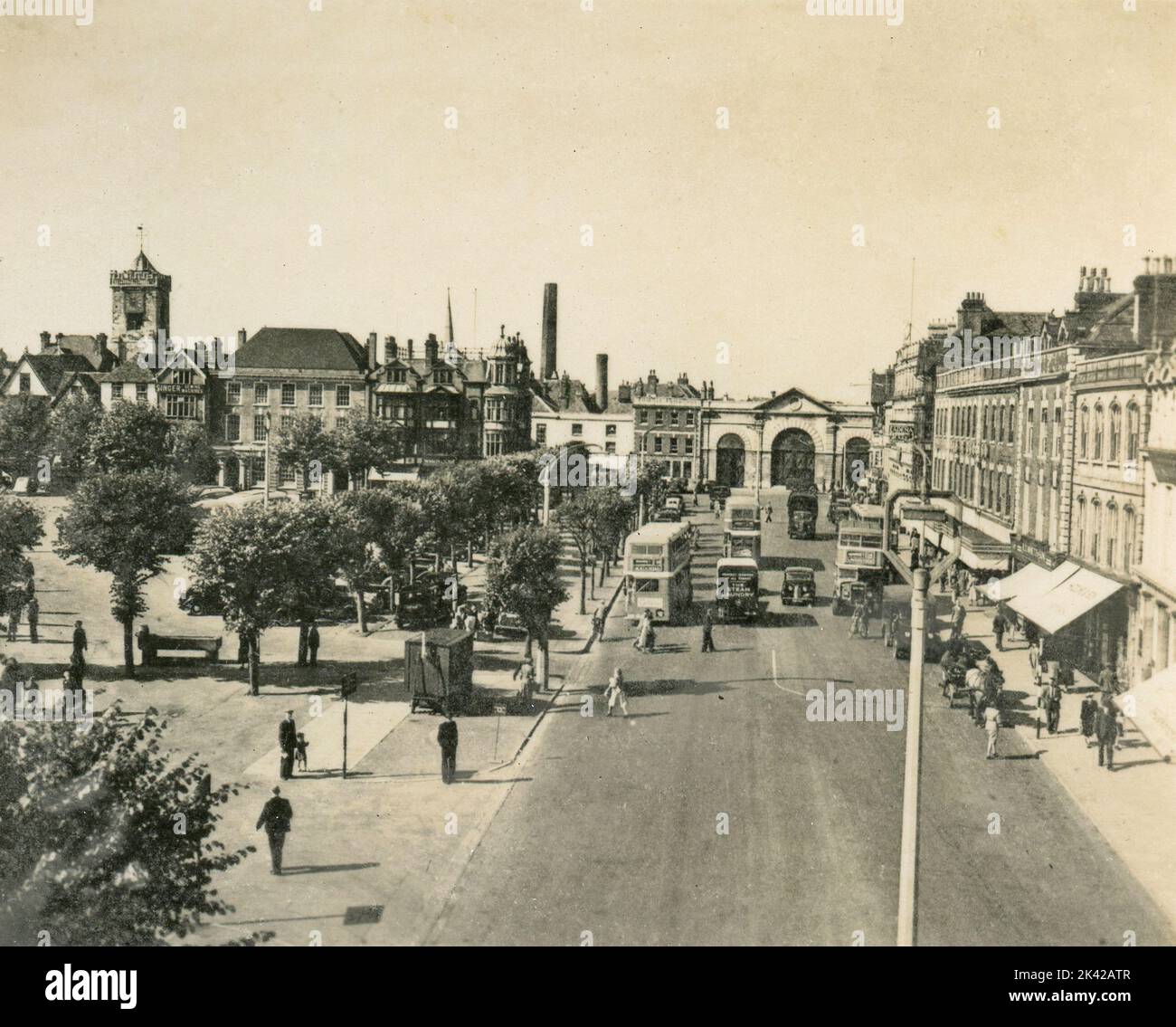 Blick auf den Market Square, Salisbury, UK 1930s Stockfoto