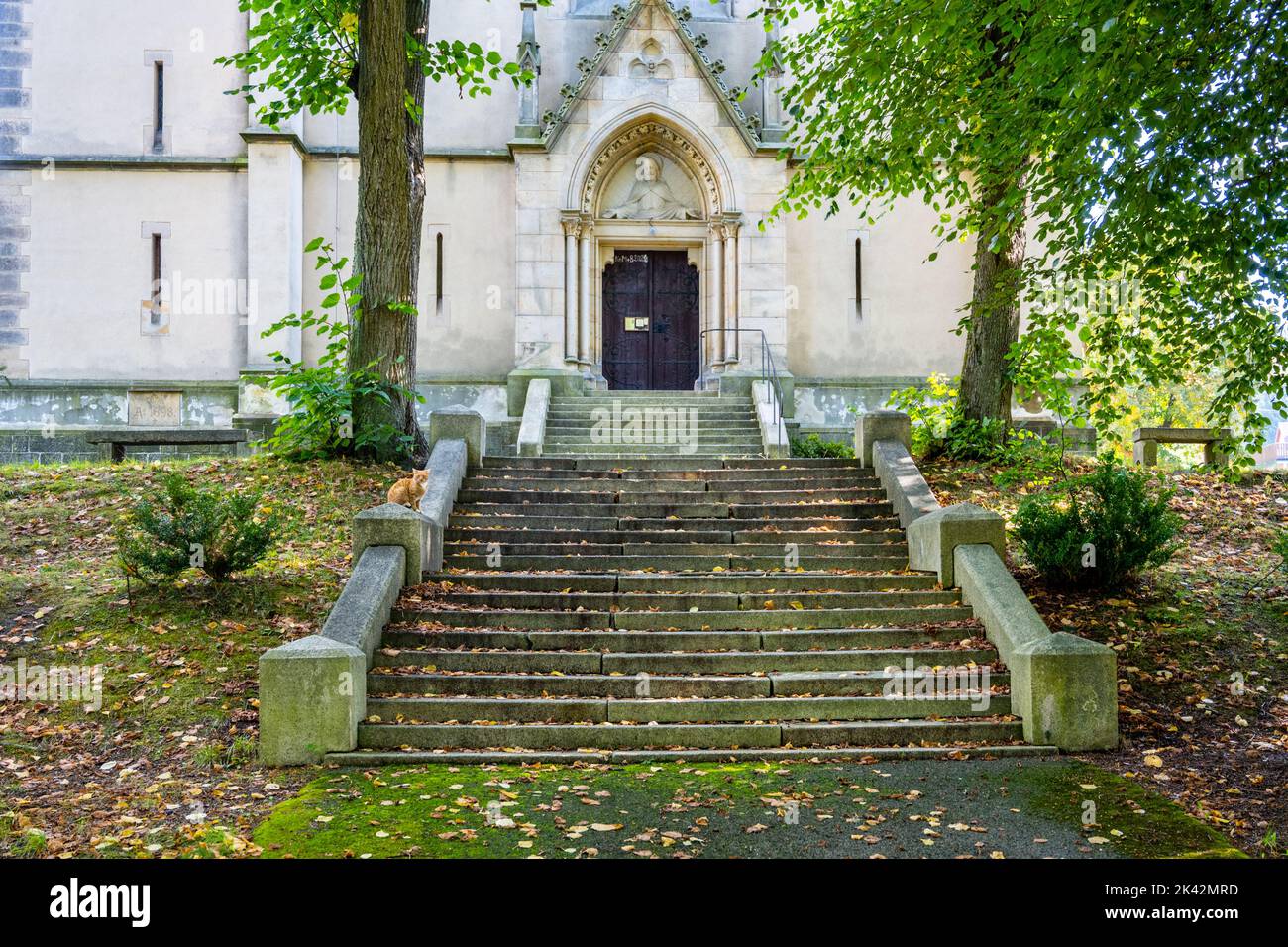 Kirche des heiligen Franz von Assisi an sonnigen Sommertagen Stockfoto