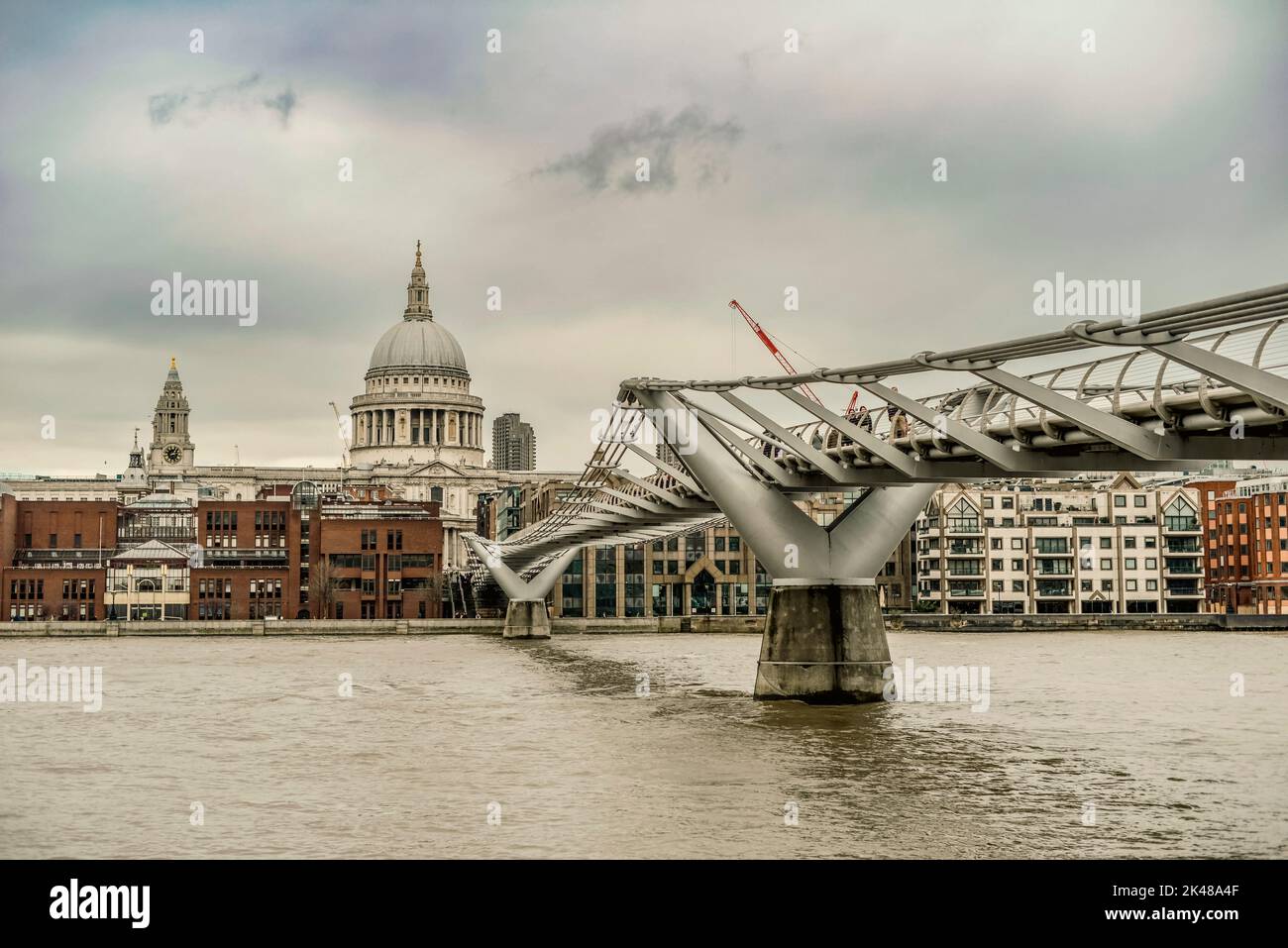 London St Paul's Cathedral ist eine anglikanische Kathedrale in London und Sitz des Bischofs von London. Stockfoto